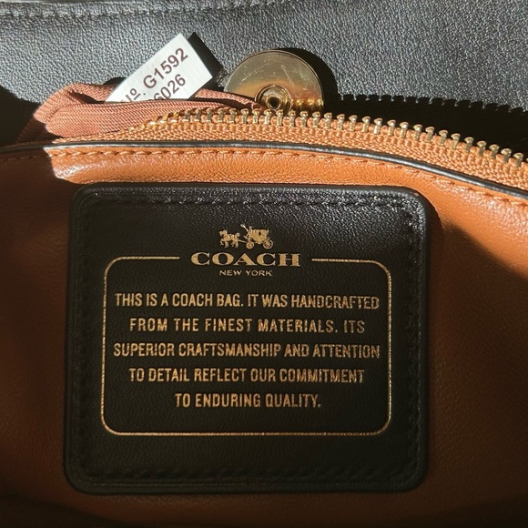 Coach Nomad Hobo Black Glovetanned Leather 36026 NWT - Picture 8 of 15